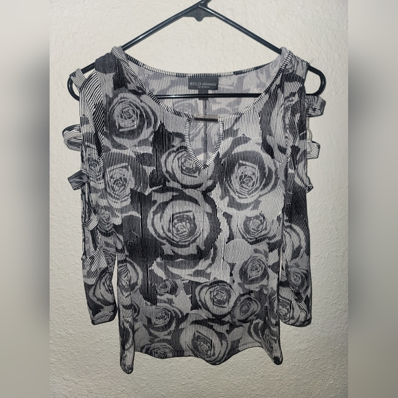 Bold Elements Blouse - Picture 1 of 6